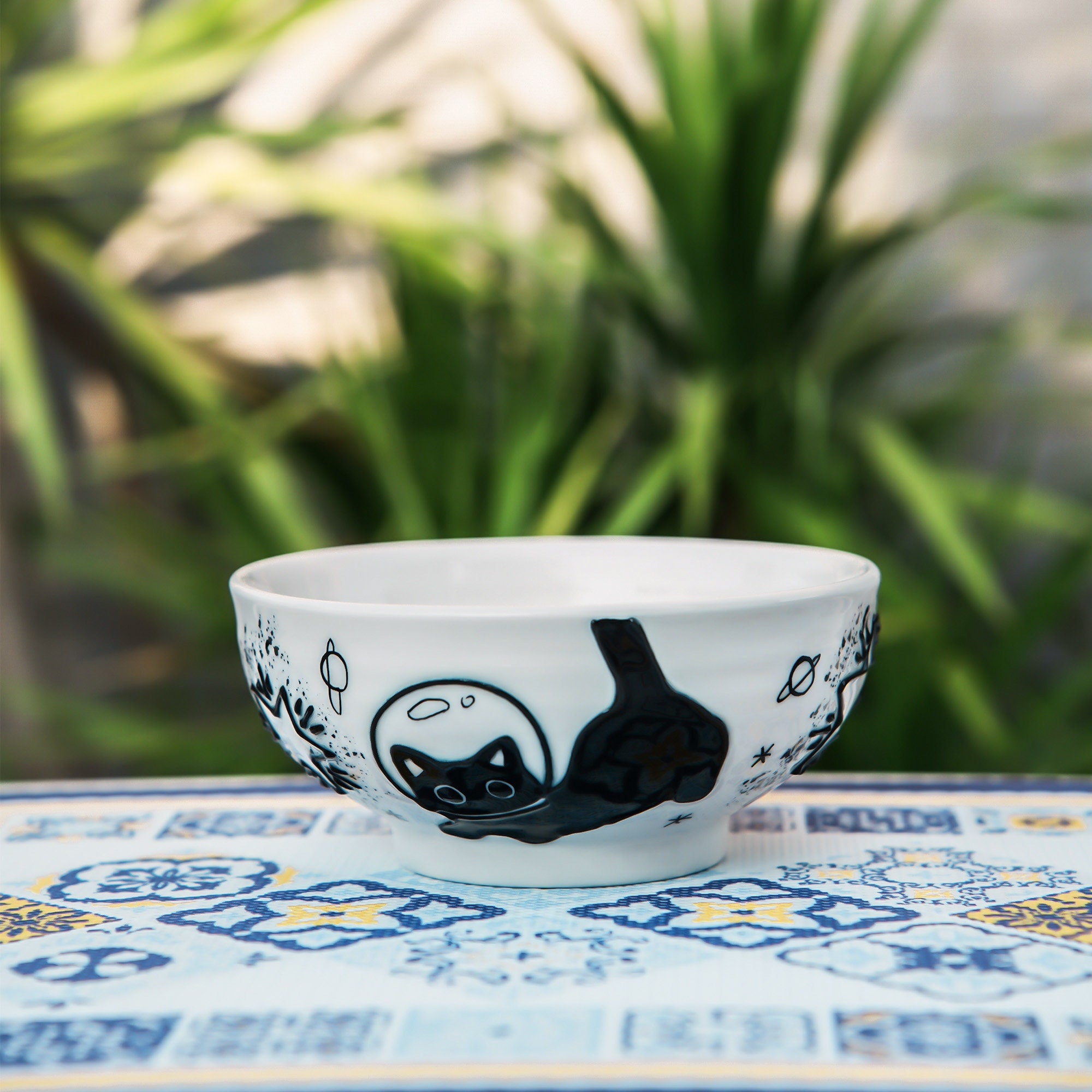 HandPainted Black Cat Ceramic Bowl, Ramen bowl Microwave Safe Pottery, Whimsical Breakfast and Snack Bowl, Perfect Gift for Cat Lovers