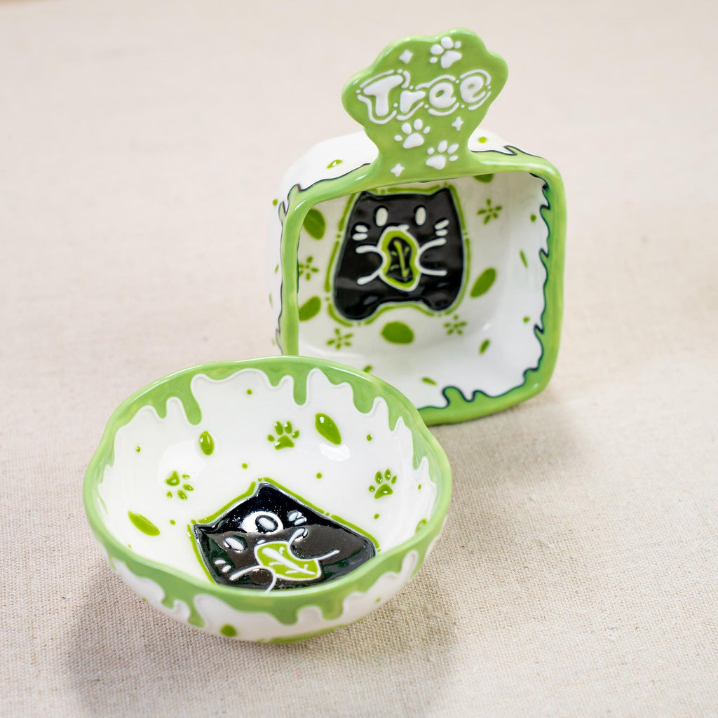 Handcrafted Ceramic Cat Jewelry Dishes, Playful Paw Design in Green, Perfect for Treats or Decor - Unique Cat-Lover Gift, Kitty Ring Dishes